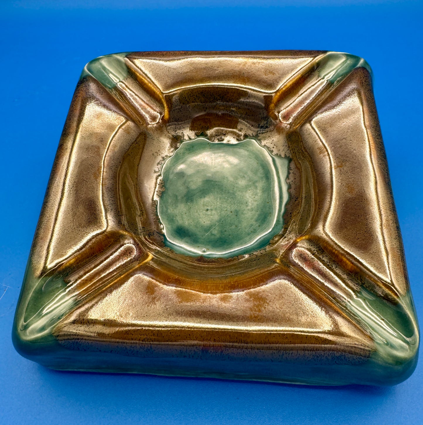 Four Finger Cigar Ashtray