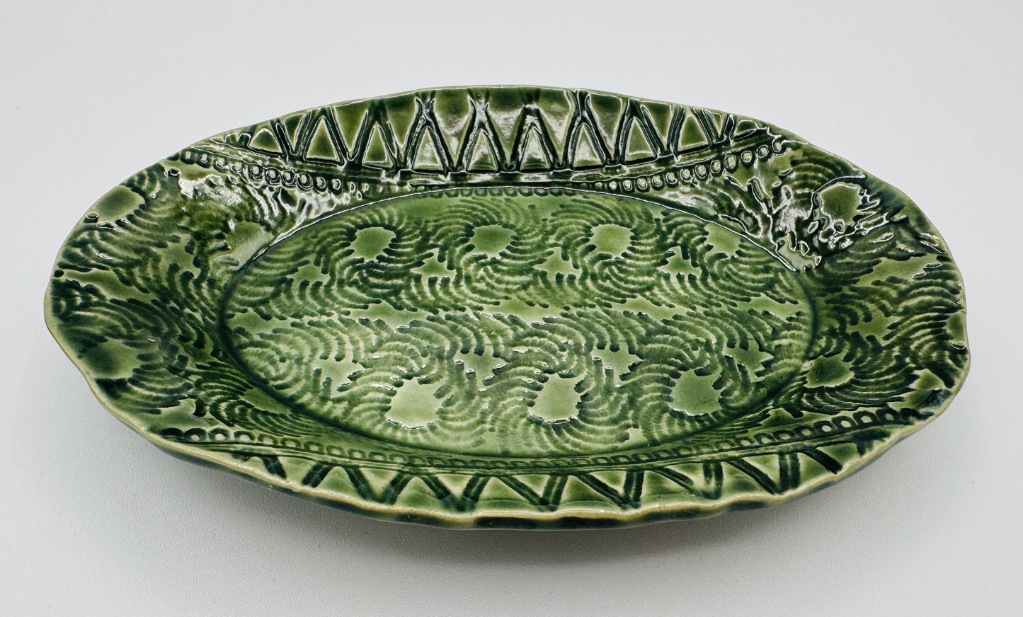 Verdant Green Oval Dish