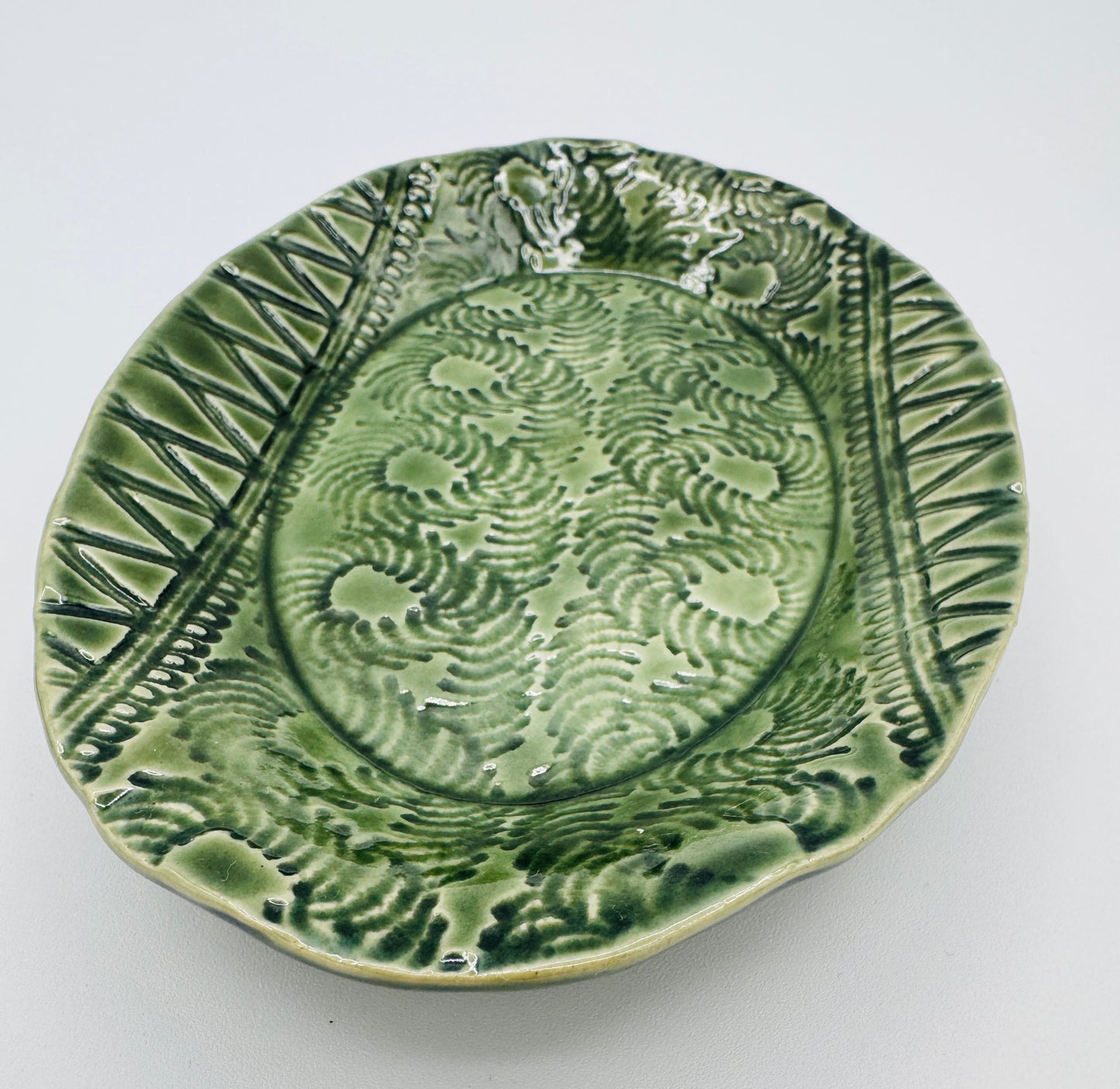 Verdant Green Oval Dish