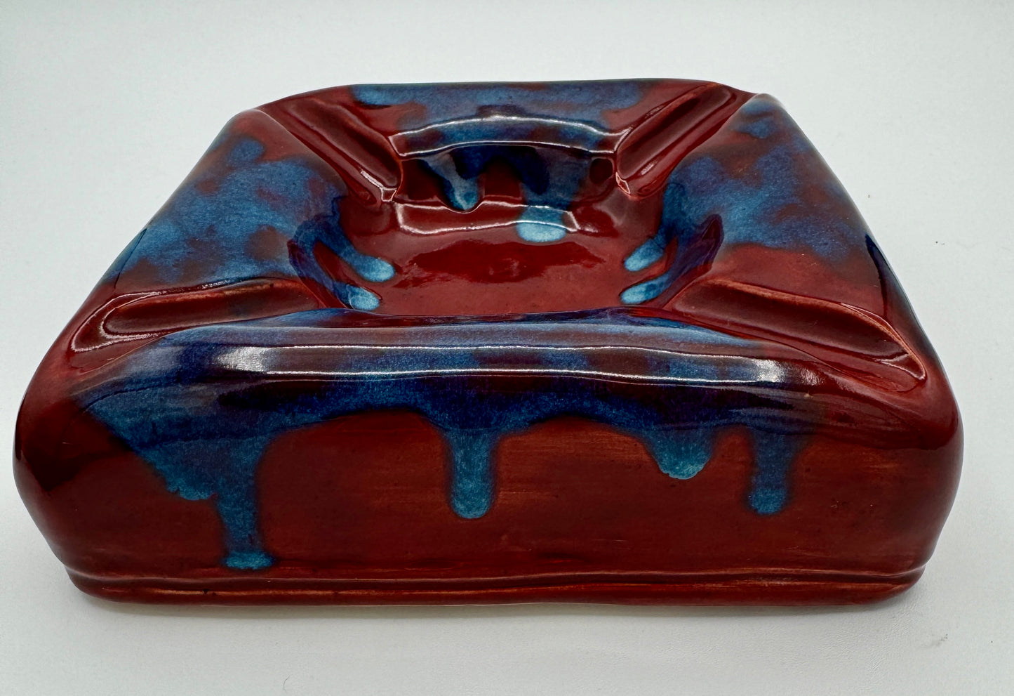 Four Finger Cigar Ashtray