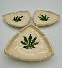 Load image into Gallery viewer, Cannabis Ashtray
